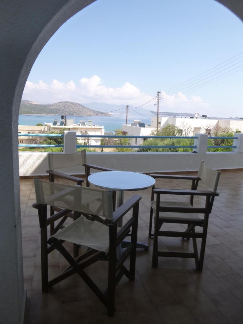 איסטרו Stavros Apartments מראה חיצוני תמונה