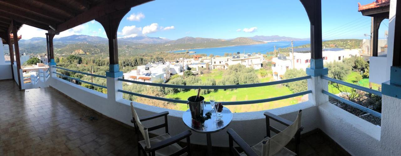 איסטרו Stavros Apartments מראה חיצוני תמונה