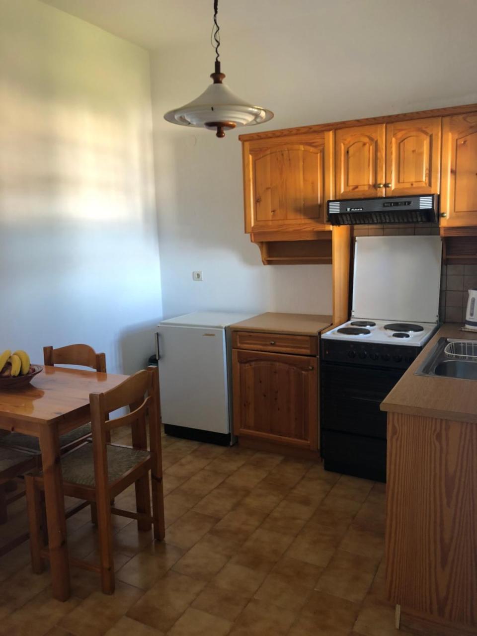 איסטרו Stavros Apartments מראה חיצוני תמונה