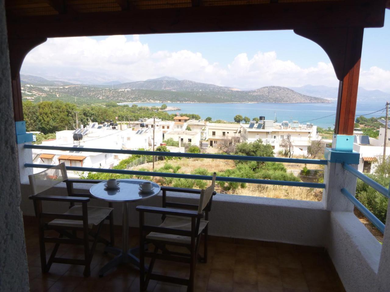 איסטרו Stavros Apartments מראה חיצוני תמונה