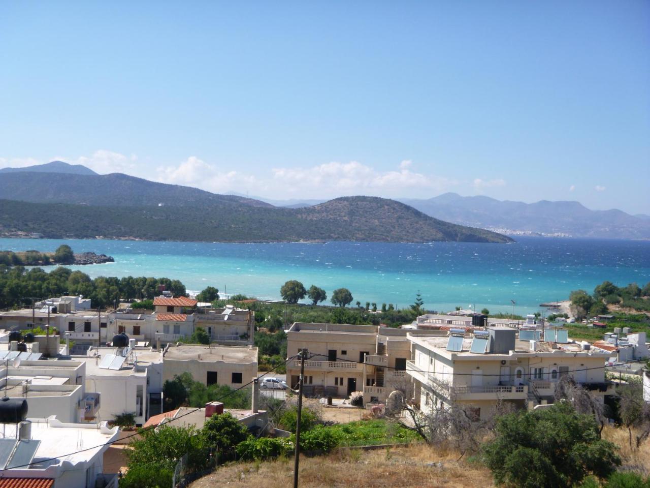 איסטרו Stavros Apartments מראה חיצוני תמונה