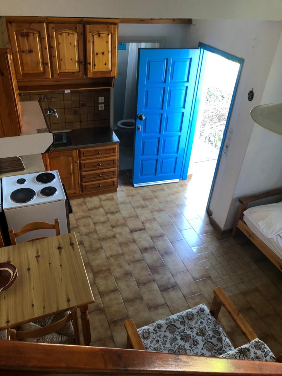 איסטרו Stavros Apartments מראה חיצוני תמונה