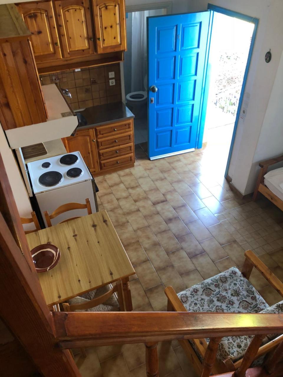 איסטרו Stavros Apartments מראה חיצוני תמונה